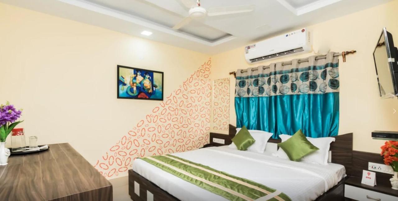 Jenus Hotel-Sindhi Camp ジャイプール エクステリア 写真